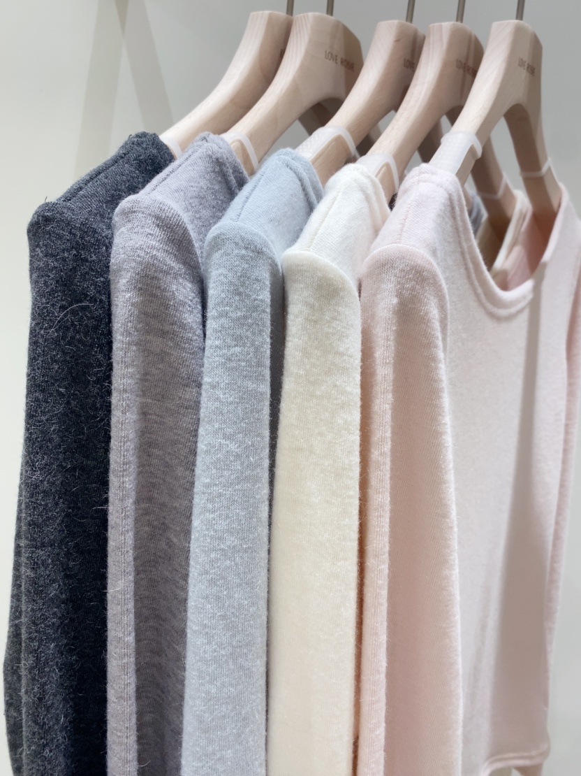 LOVE ROSIE韓國代購㊣女裝新款職業長袖T恤安哥拉羊毛船領LOVE ROSIE長袖T恤