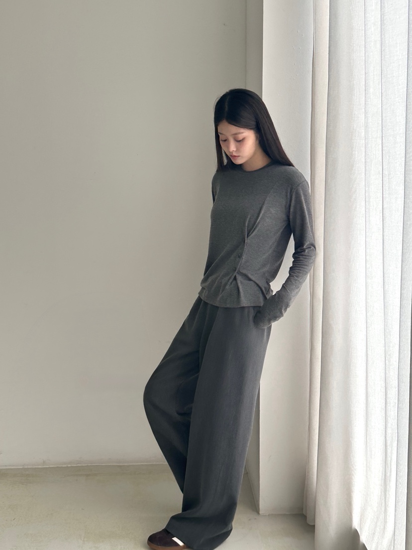 HEIZE韓國代購㊣女裝新款時尚人氣休閑25秋冬職業熱賣長袖T恤HEIZE長袖T恤