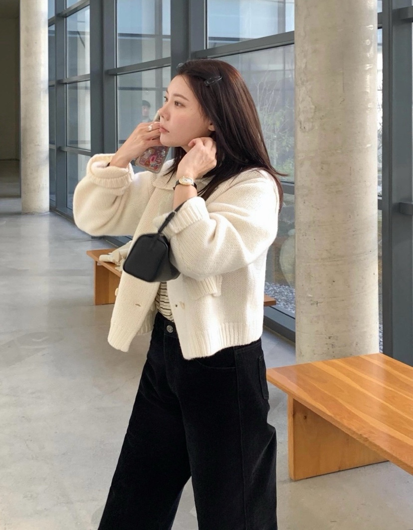 COURGETTE韓國代購㊣女士新品25秋冬休閑人氣職業推薦長袖T恤COURGETTE長袖T恤