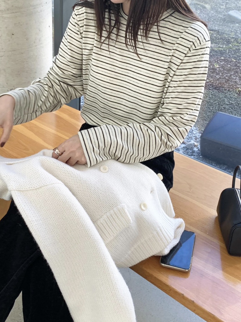 COURGETTE韓國代購㊣女士新品25秋冬休閑人氣職業推薦長袖T恤COURGETTE長袖T恤