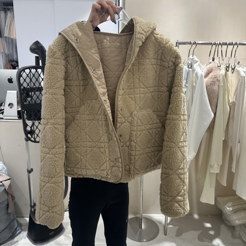 LAFFINE-P東大門㊣代購女裝新品人氣時尚推薦夾克里外穿抓絨LAFFINE-P夾克圖色3