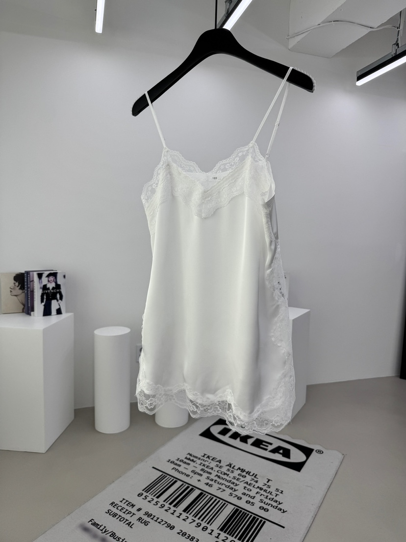 RED-A東大門㊣代購女裝新款休閑推薦25秋冬吊帶背心蕾絲緞面RED-A吊帶/背心圖色1