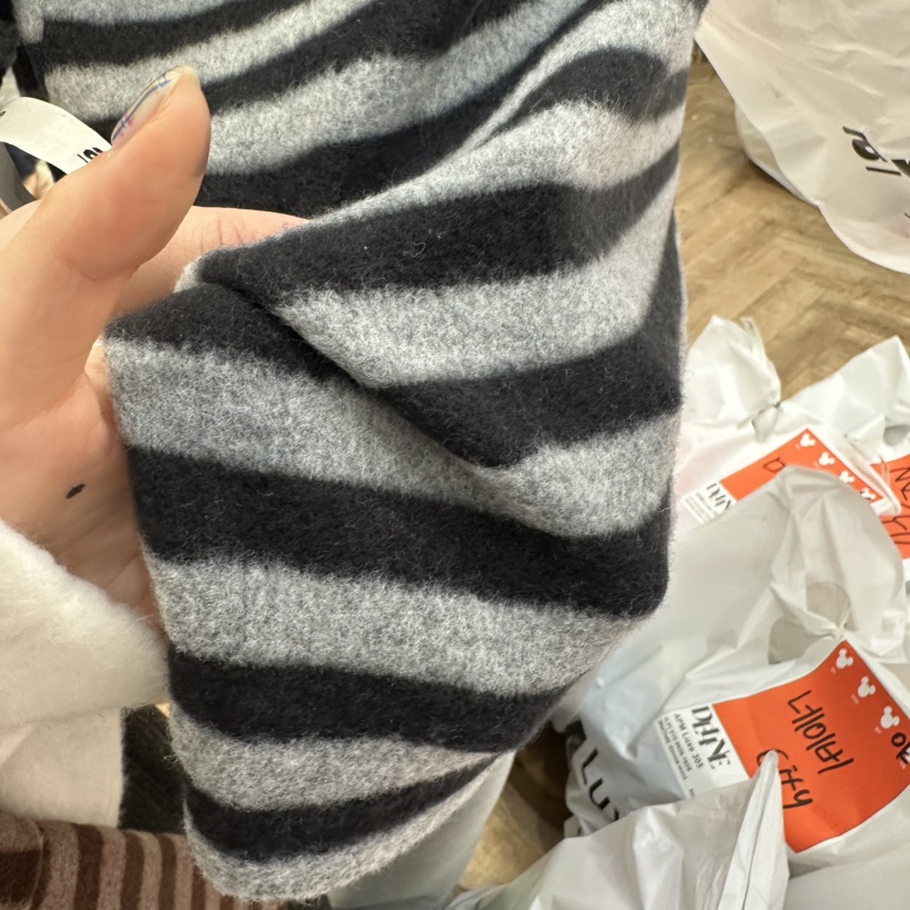 DE LINE韓國直郵㊣女士新品職業25秋冬時尚推薦人氣休閑T恤DE LINET恤