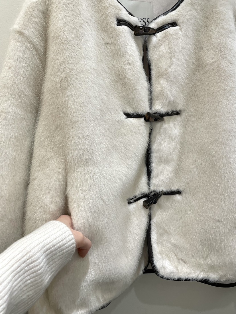 OBSESS韓國直郵㊣女裝新款25秋冬休閑時尚熱賣短款大衣貂皮OBSESS/EARLY BIRD短款大衣