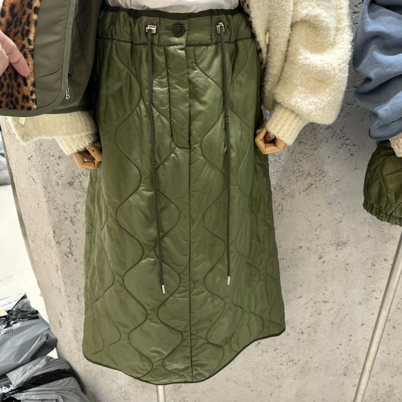 SIXTEEN韓國直郵㊣女士新品25秋冬時尚推薦職業人氣熱賣長裙SIXTEEN長裙圖色1