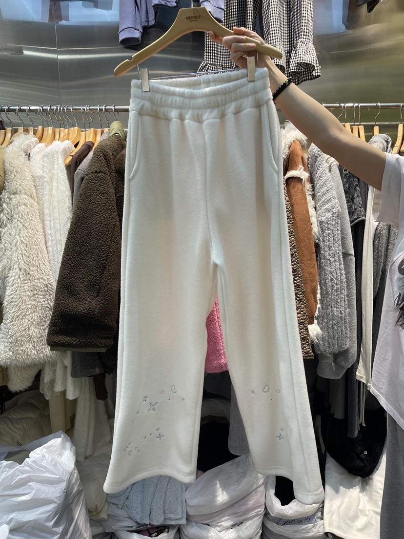 MENDL S東大門㊣直郵女裝新品職業休閑熱賣人氣休閑褲刺繡絨MENDL S休閑褲圖色1