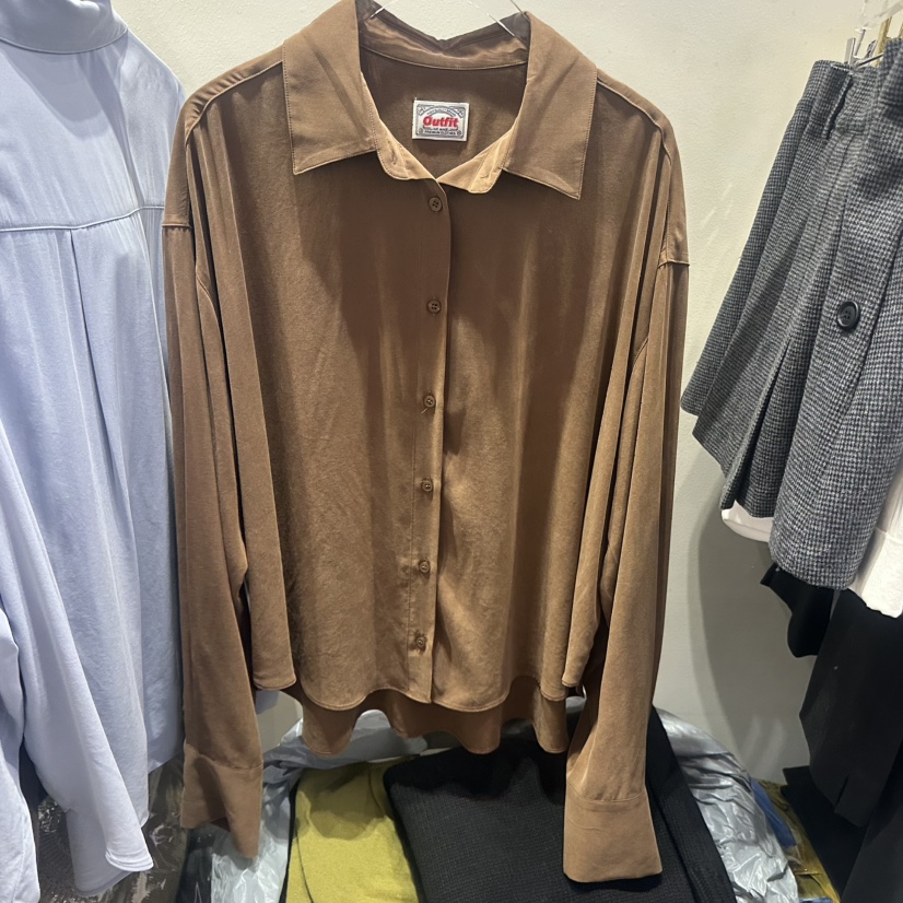 OUTFIT東大門㊣直郵女裝新品25秋冬休閑人氣職業襯衫蕾絲衫OUTFIT襯衫/蕾絲衫圖色2