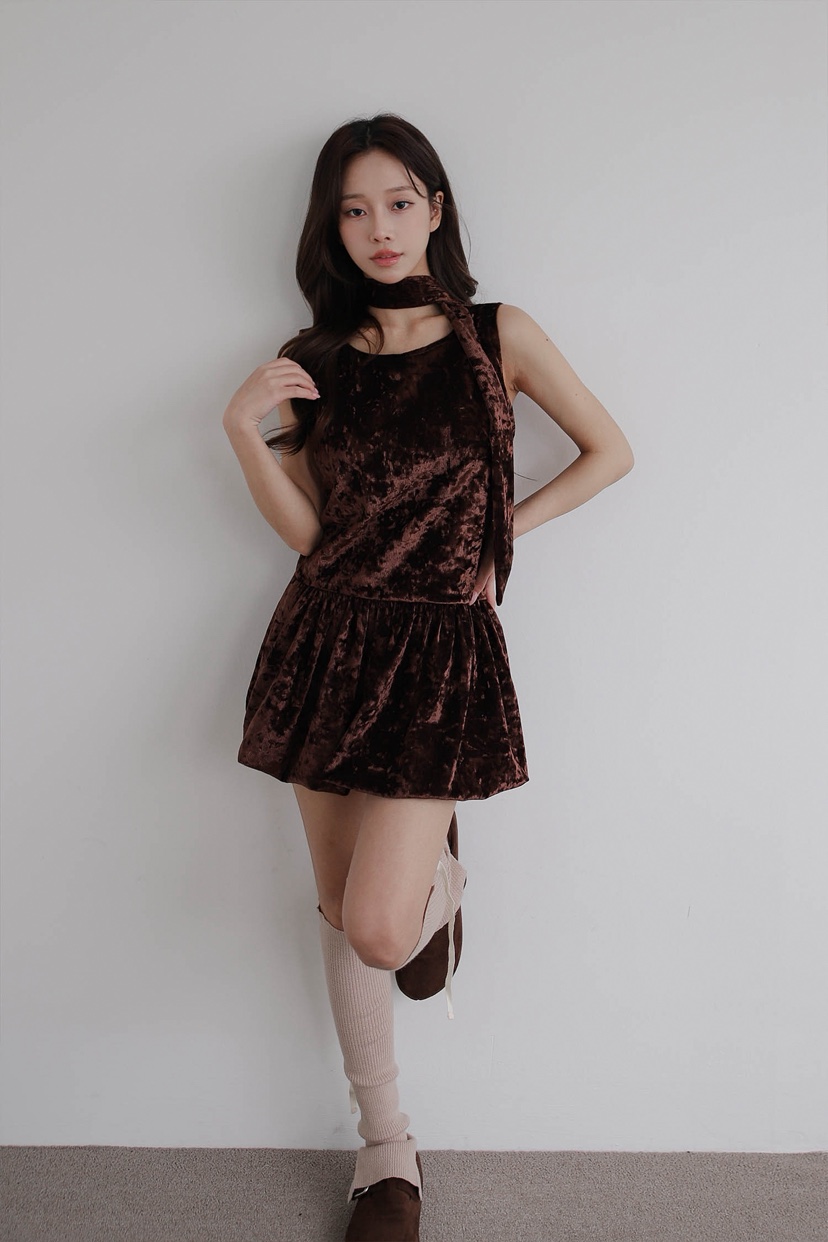 SLIT韓國代購㊣女士新款時尚休閑熱賣25秋冬職業連衣裙含脖帶SLIT連衣裙