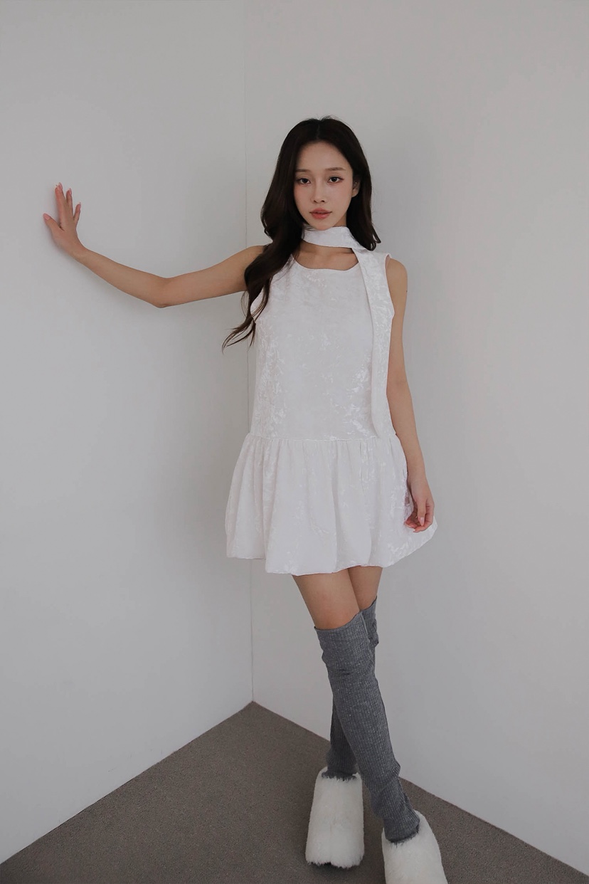 SLIT韓國代購㊣女士新款時尚休閑熱賣25秋冬職業連衣裙含脖帶SLIT連衣裙