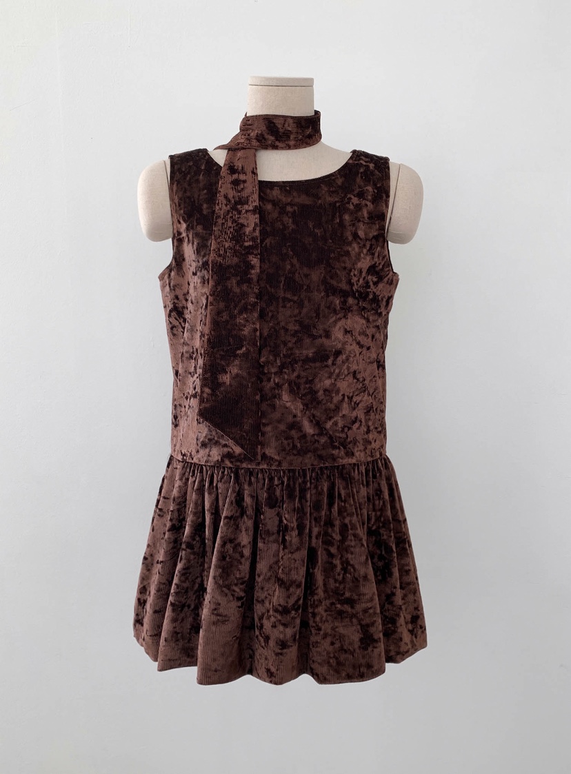 SLIT韓國代購㊣女士新款時尚休閑熱賣25秋冬職業連衣裙含脖帶SLIT連衣裙圖色1