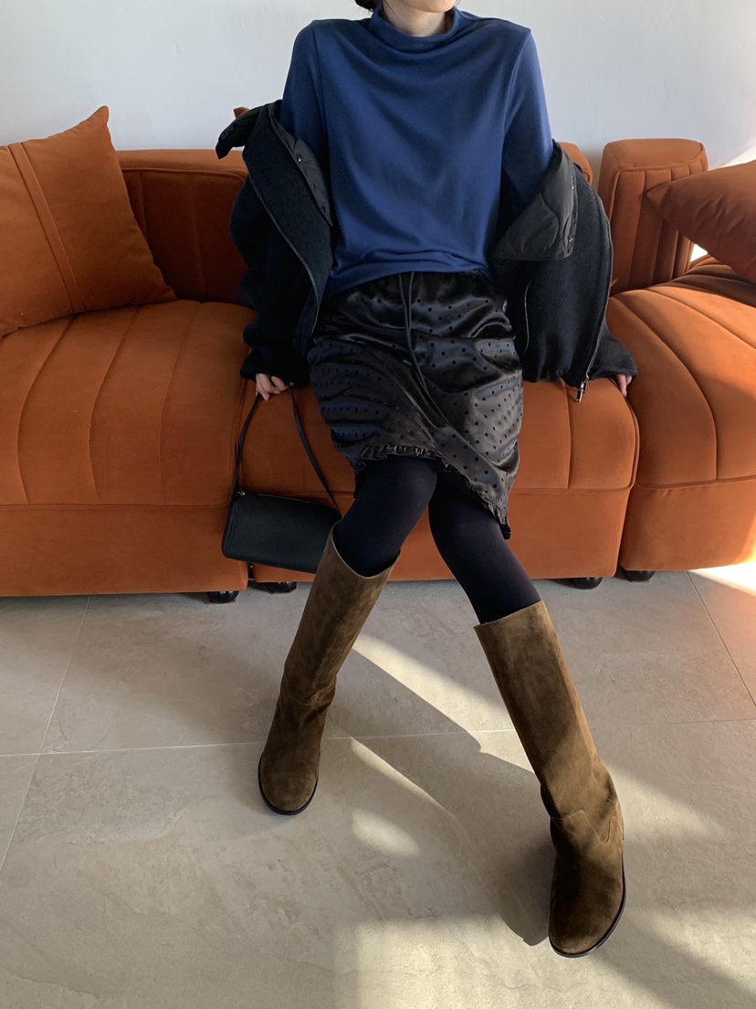 LOGARDEN韓國代購㊣女裝新款熱賣25秋冬推薦人氣長袖T恤柔軟LO GARDEN長袖T恤