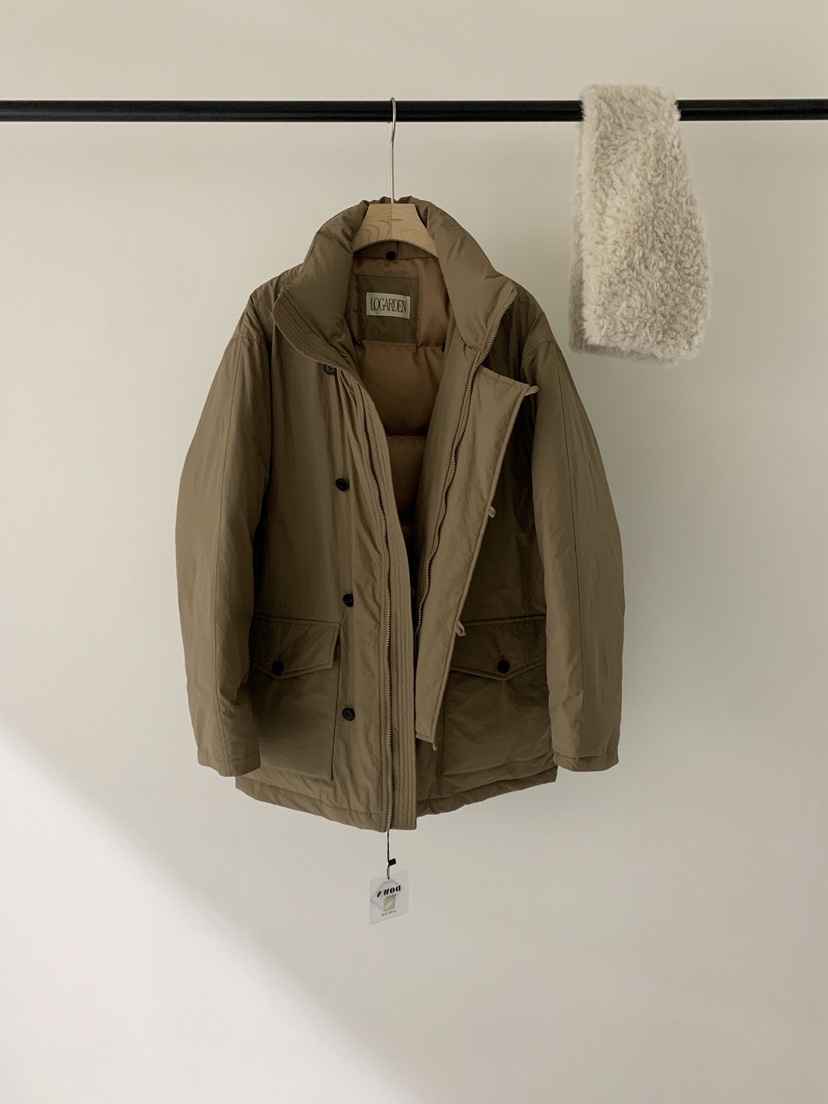 LOGARDEN東大門㊣代購女裝新品人氣短款羽絨服毛領可拆可拆卸LO GARDEN短款羽絨服