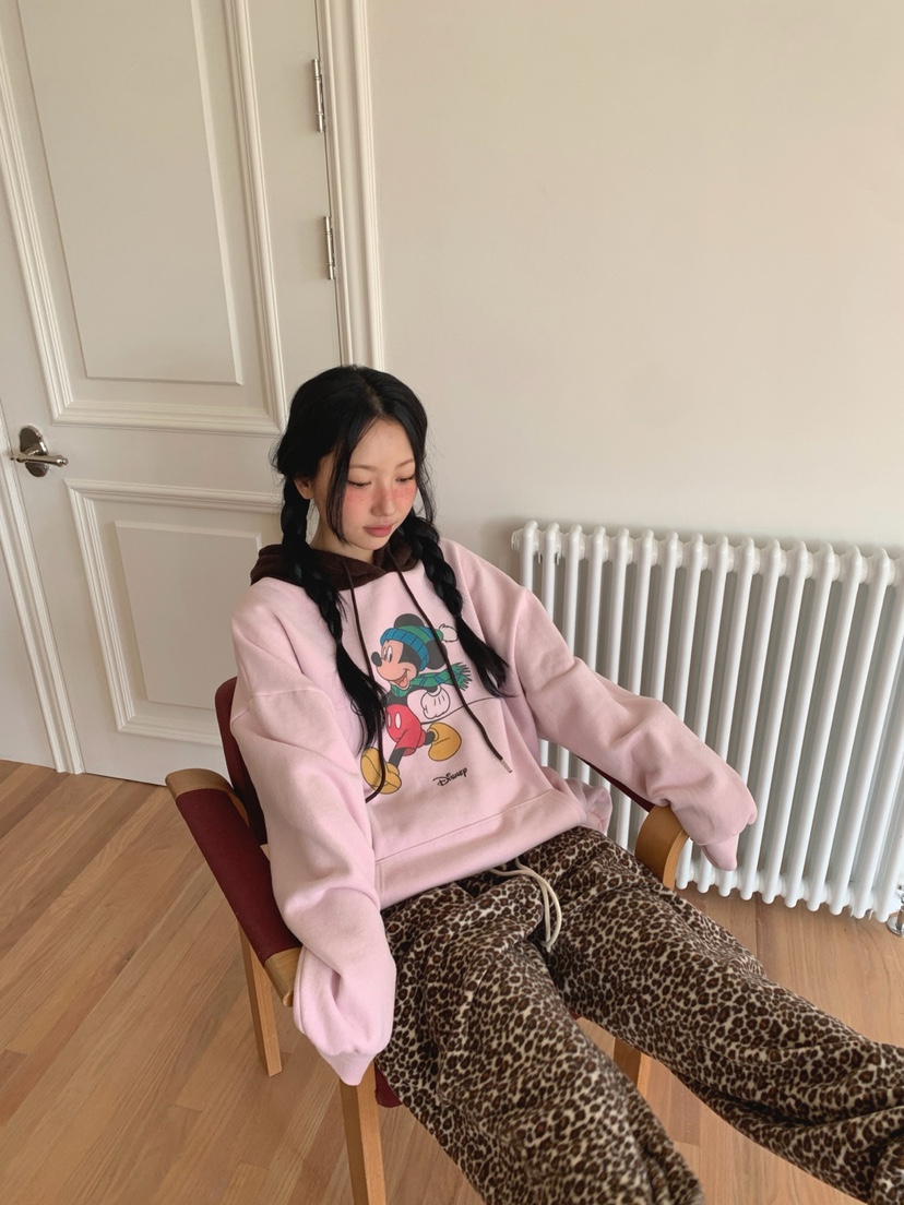 TOLL東大門㊣代購女裝新款時尚職業推薦熱賣休閑衛衣連帽衫TOLL衛衣