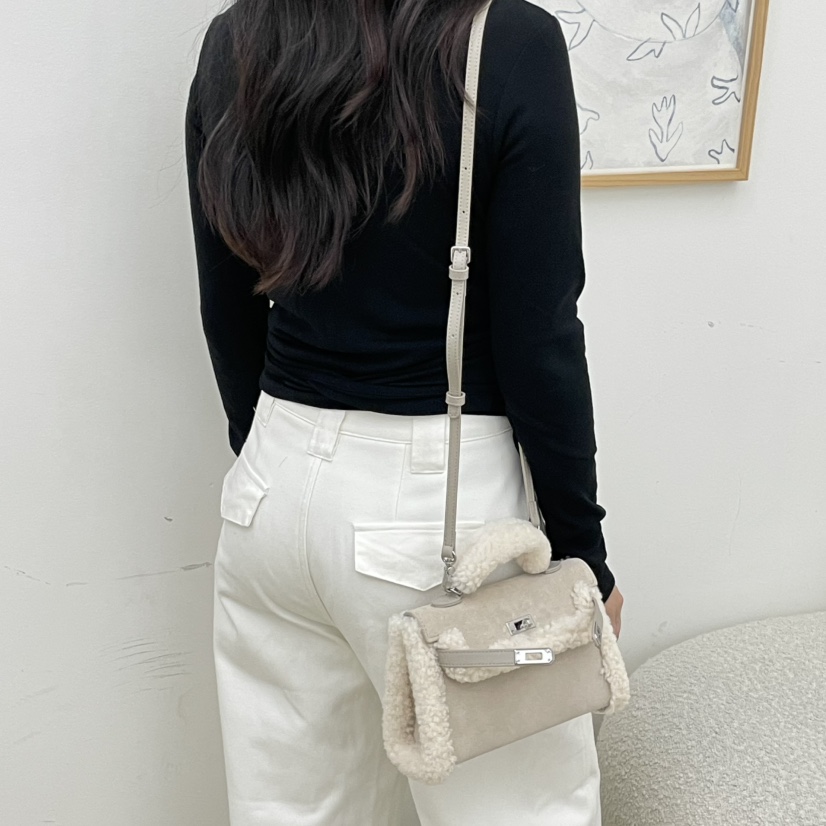 J PLACE韓國直郵㊣女裝新品熱賣25秋冬休閑時尚單肩斜跨包J PLACE單肩/斜跨包