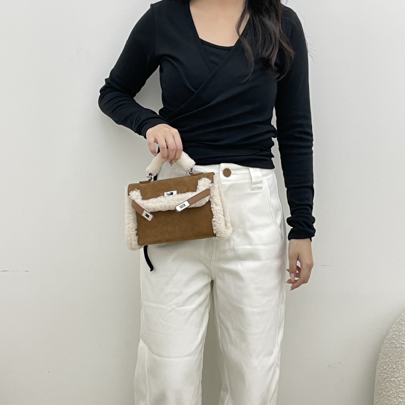 J PLACE韓國直郵㊣女裝新品熱賣25秋冬休閑時尚單肩斜跨包J PLACE單肩/斜跨包