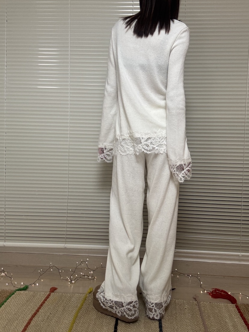 FRANC—L韓國直郵㊣女士新品人氣休閑推薦職業25秋冬長袖T恤蕾絲FRANC長袖T恤