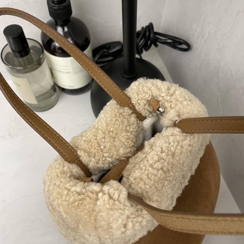 J PLACE韓國直郵㊣女士新款25秋冬休閑人氣職業推薦手提包J PLACE手提包