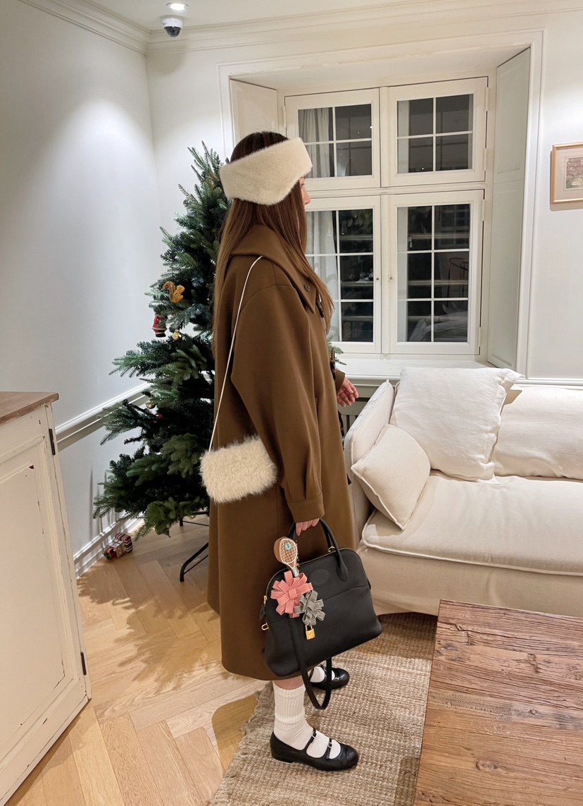 BOUTIQUE-L東大門㊣實拍女士新品25秋冬人氣中長款大衣高領BOUTIQUE-L中長款大衣