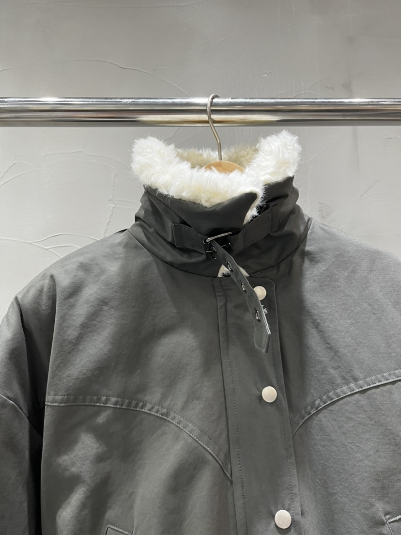 INSSENSE-A東大門㊣直郵女裝新品25秋冬休閑推薦人氣短款棉服INSSENSE-A短款棉服