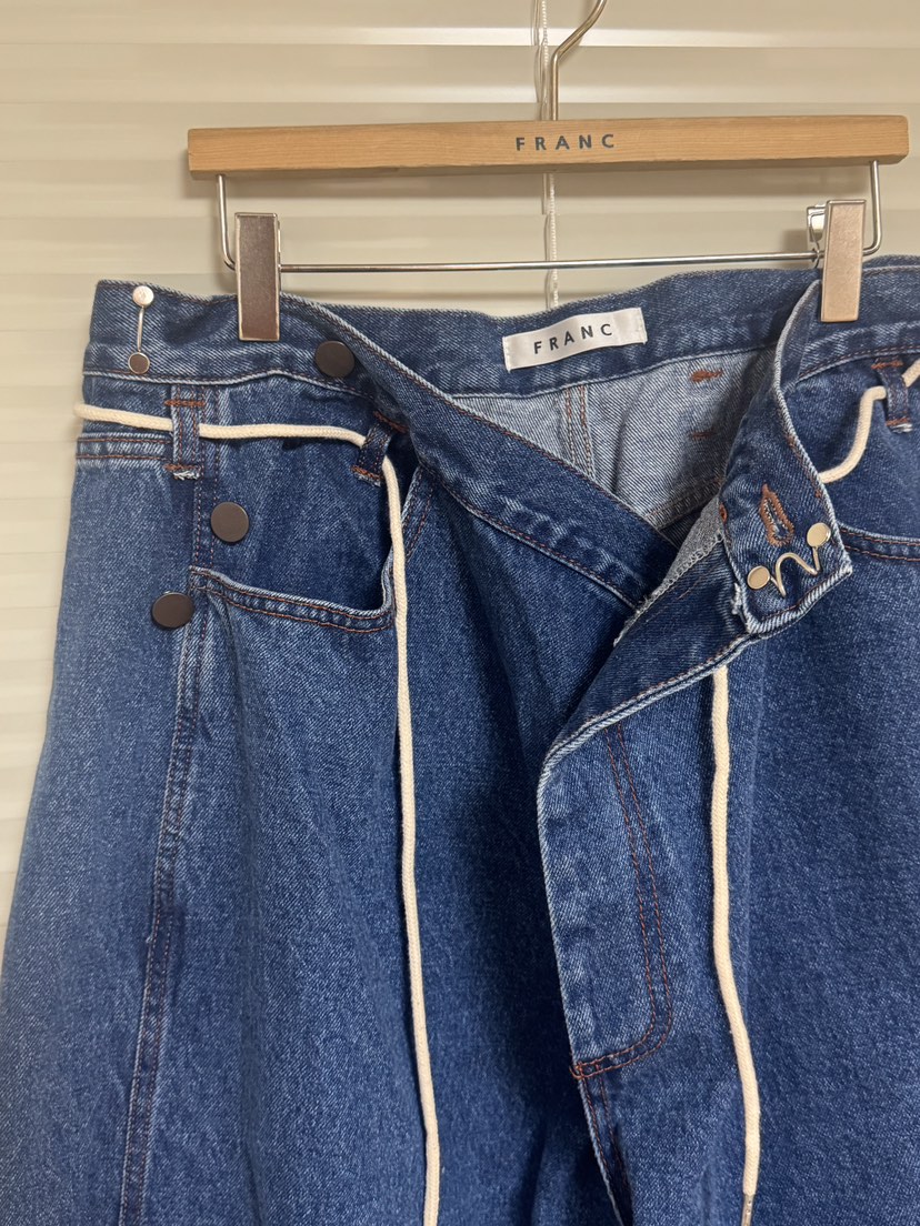 FRANC—L韓國代購㊣女裝新款時尚人氣推薦休閑牛仔褲含腰繩FRANC牛仔褲