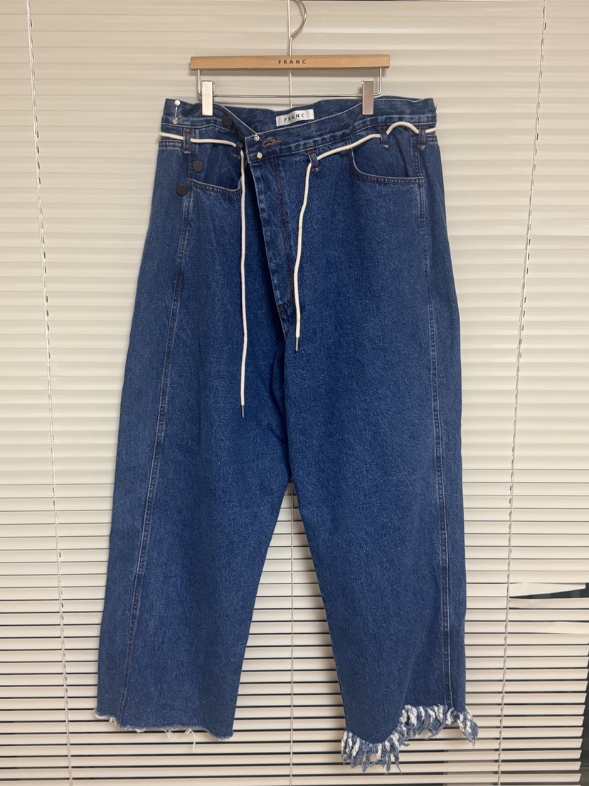 FRANC—L韓國代購㊣女裝新款時尚人氣推薦休閑牛仔褲含腰繩FRANC牛仔褲圖色1