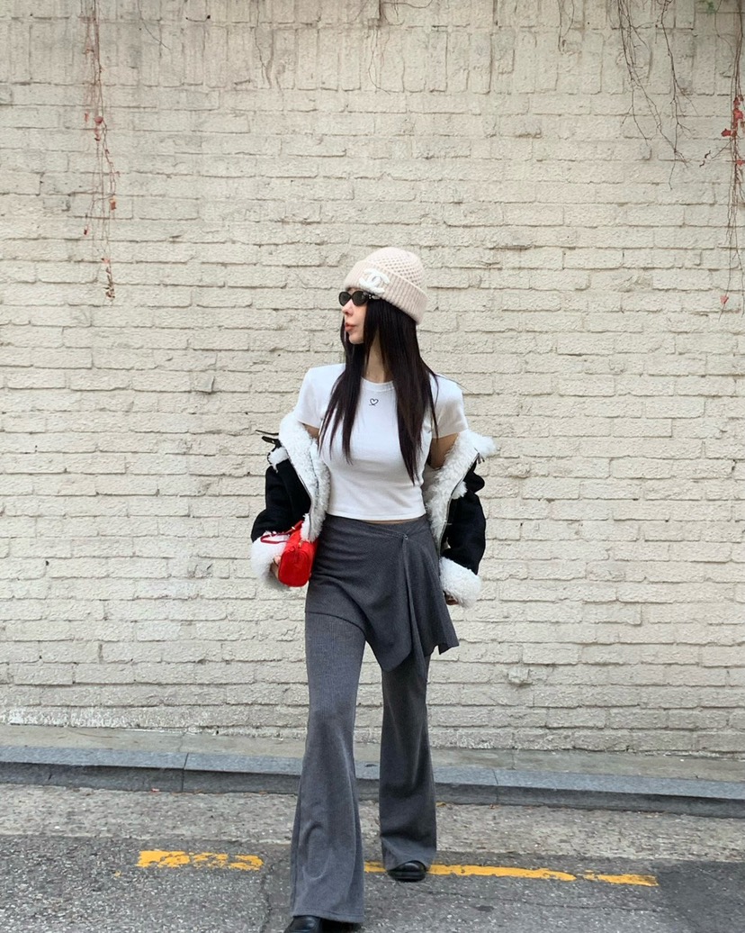 REVE CITE-L東大門㊣實拍女裝新品休閑熱賣推薦時尚職業T恤REVE CITET恤