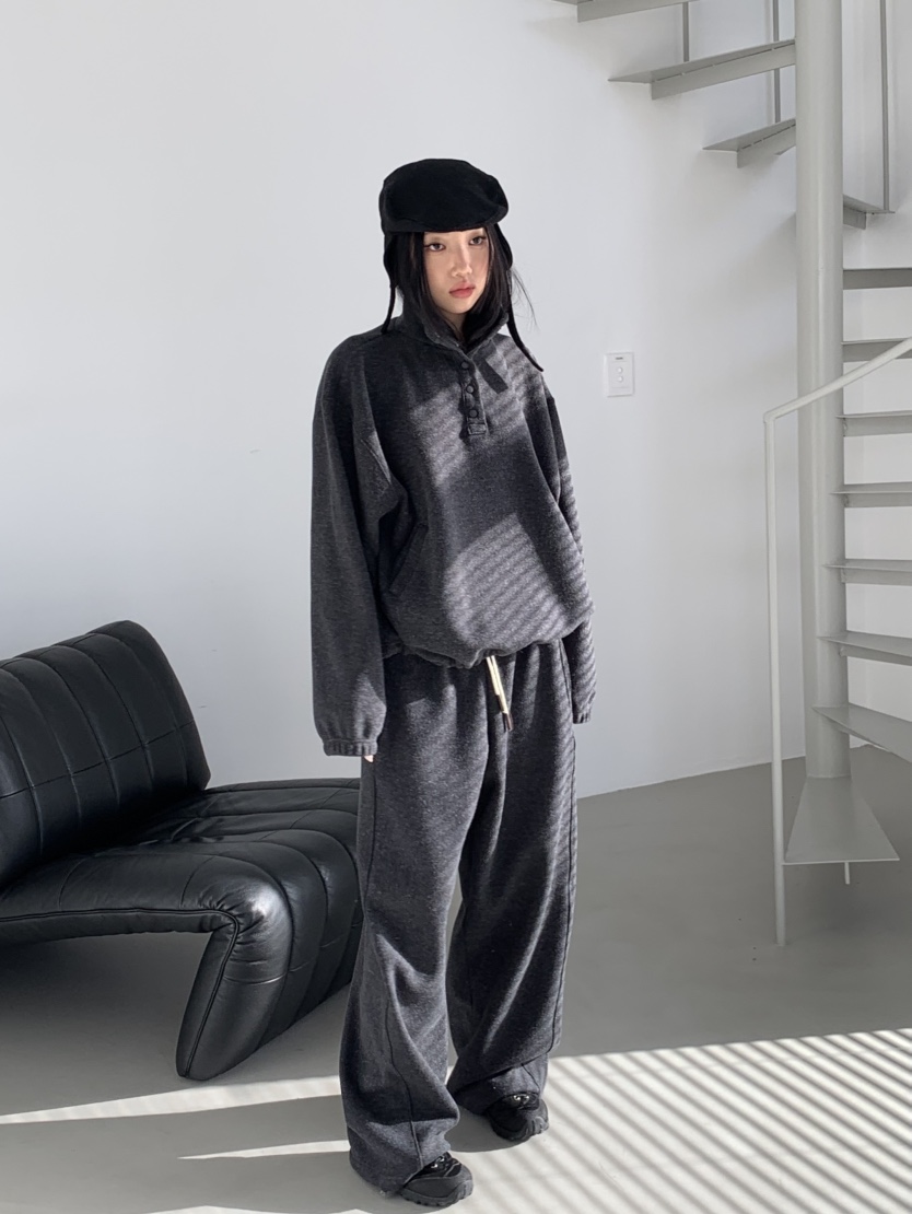 MURMUR韓國直郵㊣女士新款職業熱賣25秋冬休閑人氣時尚衛衣MURMUR衛衣