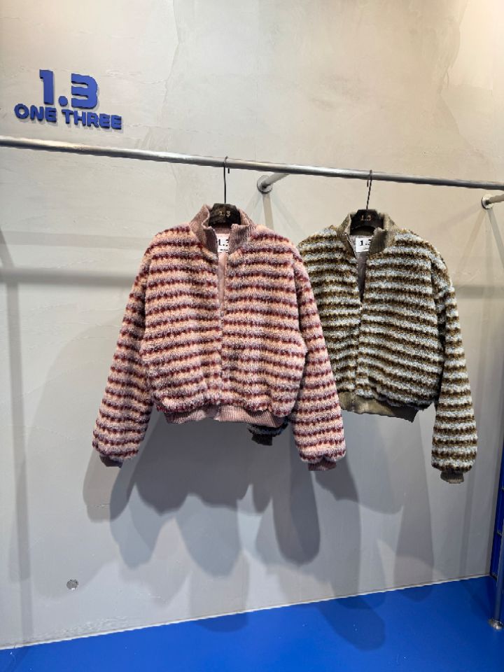 1.3韓國直郵㊣女裝新品休閑推薦人氣職業時尚熱賣短款棉服1.3短款棉服