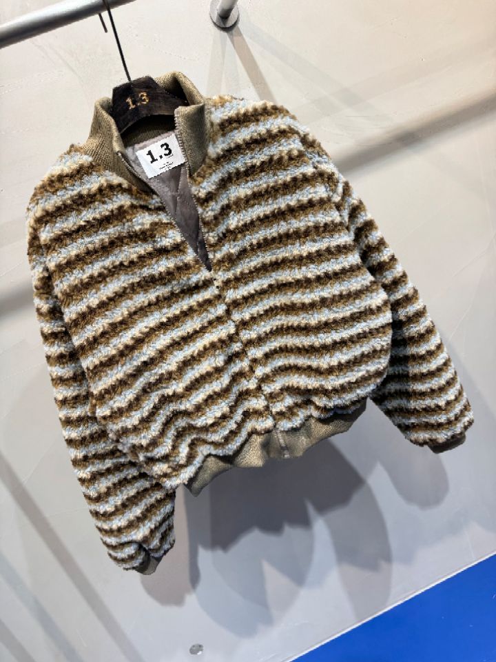 1.3韓國直郵㊣女裝新品休閑推薦人氣職業時尚熱賣短款棉服1.3短款棉服