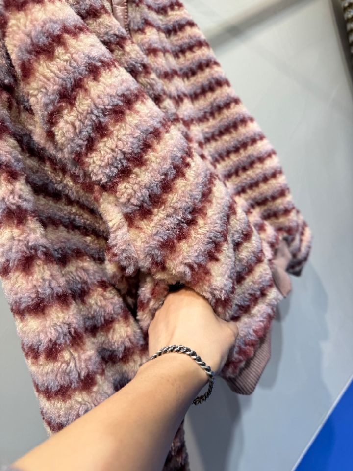 1.3韓國直郵㊣女裝新品休閑推薦人氣職業時尚熱賣短款棉服1.3短款棉服