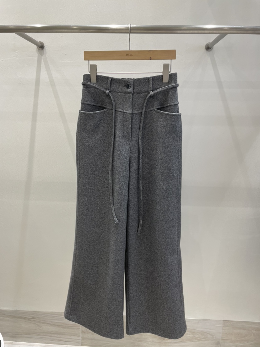 MUSK東大門㊣實拍女士新款職業熱賣人氣25秋冬休閑褲含腰繩鏤空MUSK休閑褲圖色1