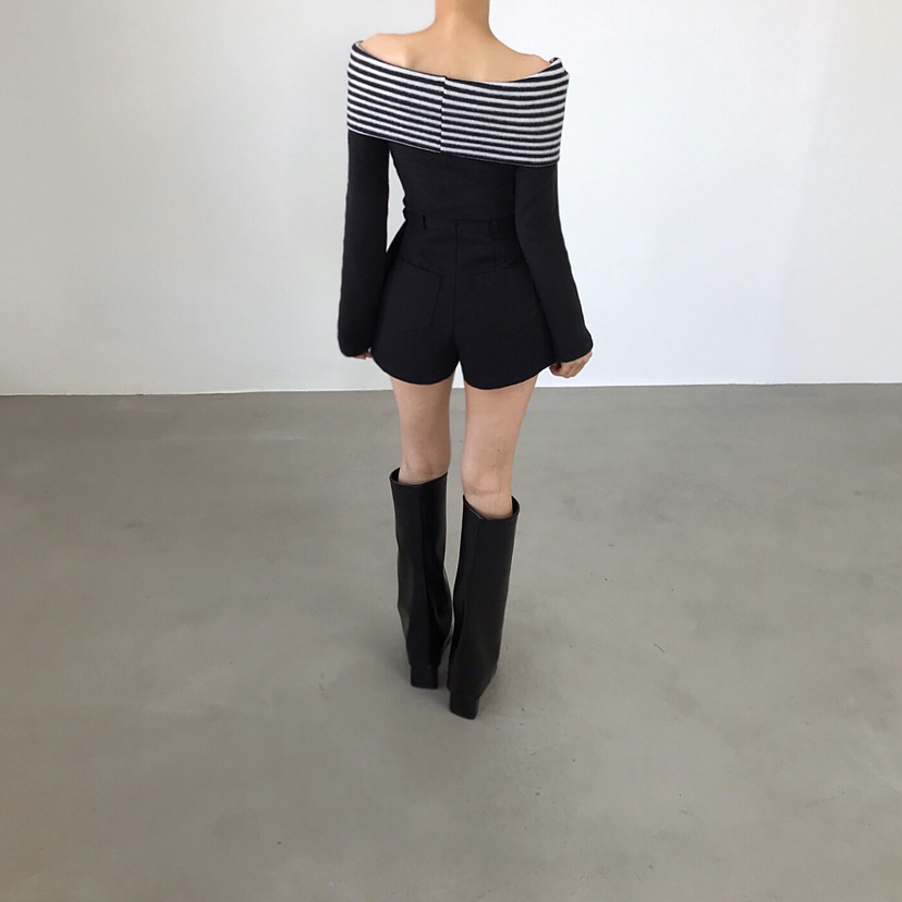 2TWO MOON東大門㊣直郵女士新款熱賣休閑推薦時尚長袖T恤露肩2TWO MOON長袖T恤