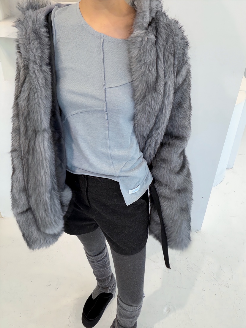 GLITTER東大門㊣實拍女裝新款25秋冬熱賣推薦職業休閑長袖T恤GLITTER長袖T恤