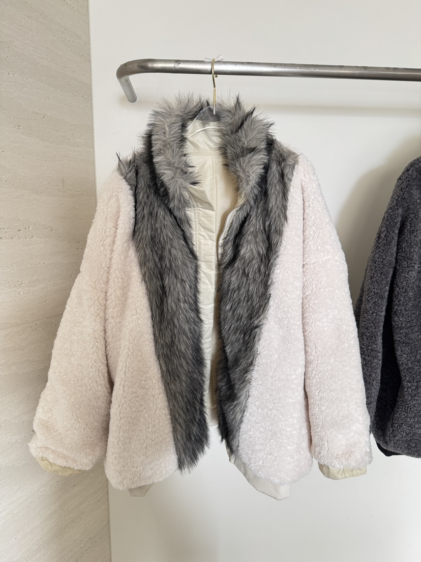 SYMBOL東大門㊣代購女裝新款休閑推薦人氣夾克兩面穿皮草雙面SYMBOL夾克圖色2