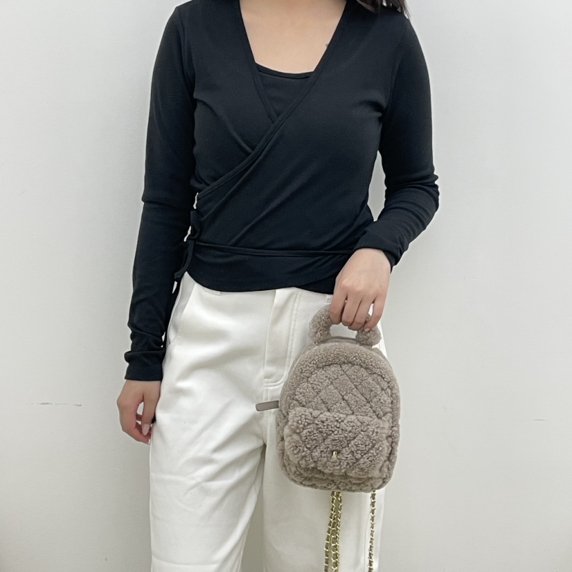 J PLACE東大門㊣直郵女裝新品推薦時尚熱賣職業雙肩背包羊毛J PLACE雙肩背包