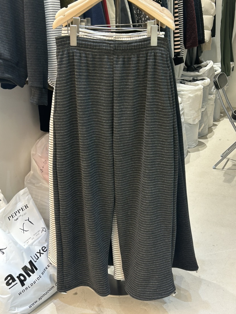 PEPPER-L東大門㊣代購女裝新款人氣職業熱賣休閑褲單排扣貂皮PEPPER休閑褲圖色1