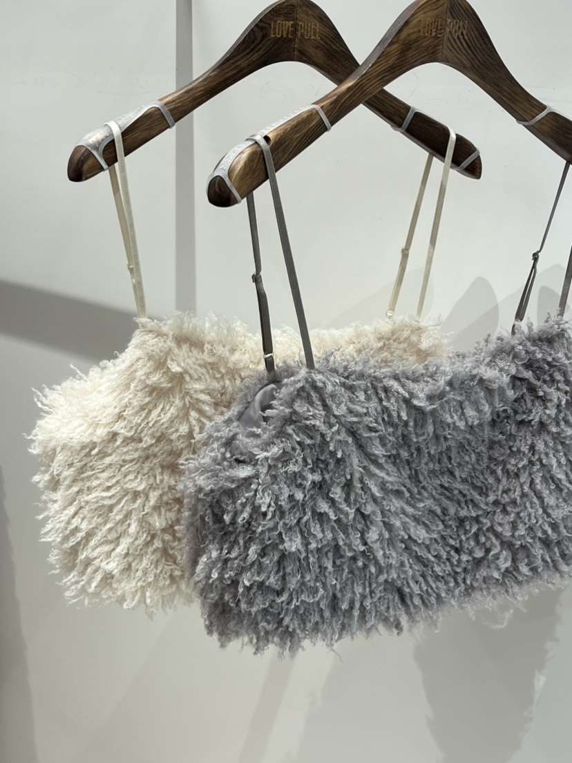 LOVE PULL韓國代購㊣女士新品25秋冬熱賣人氣職業吊帶背心LOVE PULL吊帶/背心