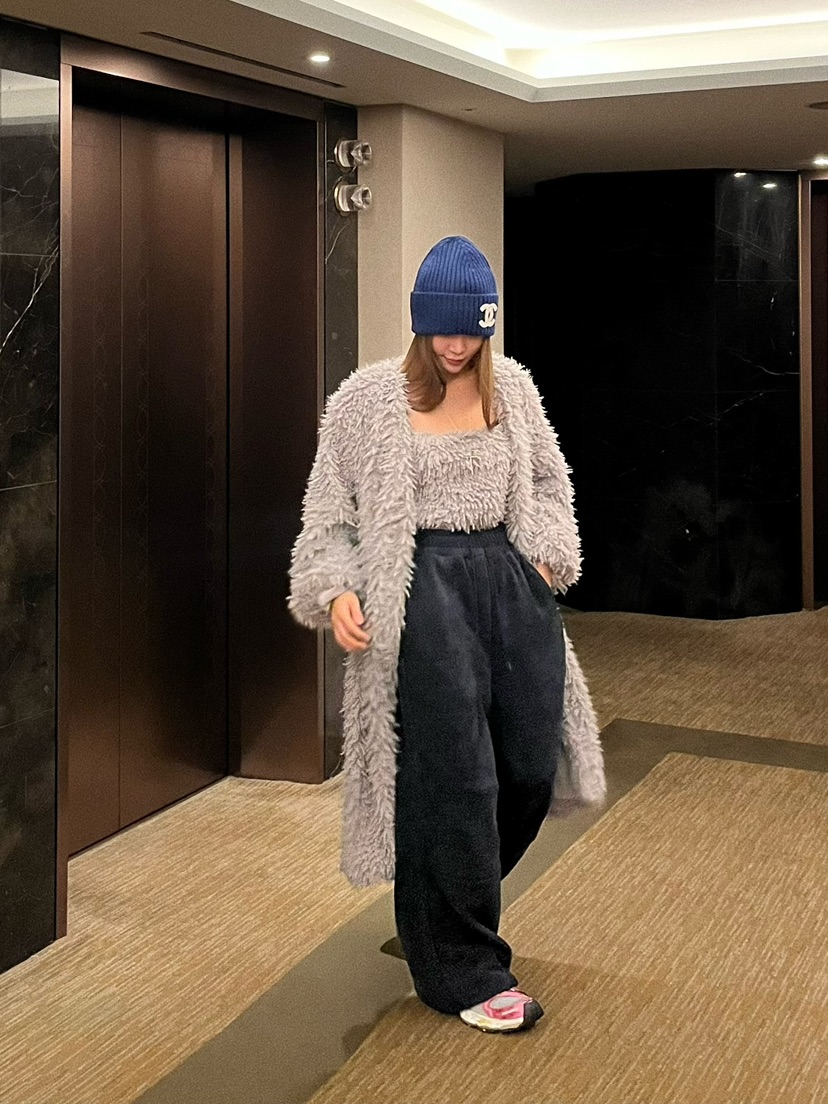 LOVE PULL韓國代購㊣女士新品25秋冬熱賣人氣職業吊帶背心LOVE PULL吊帶/背心