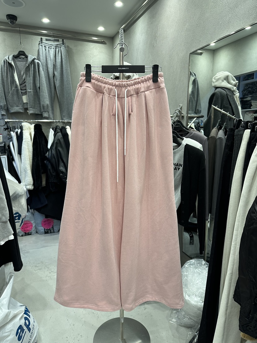 CELEBRITY-A東大門㊣實拍女士新品人氣熱賣時尚25秋冬休閑褲CELEBRITY-A休閑褲圖色2