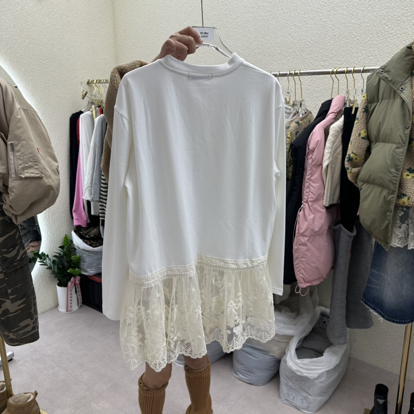 DRAWING韓國代購㊣女裝新款熱賣25秋冬人氣休閑長袖T恤蕾絲花DRAWING長袖T恤