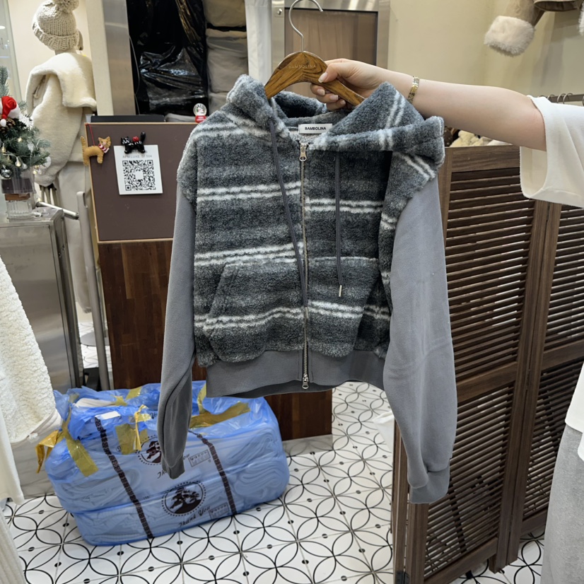 BAMBOLINA韓國代購㊣女裝新款人氣熱賣推薦時尚衛衣加絨拉鏈BAMBOLINA衛衣圖色1
