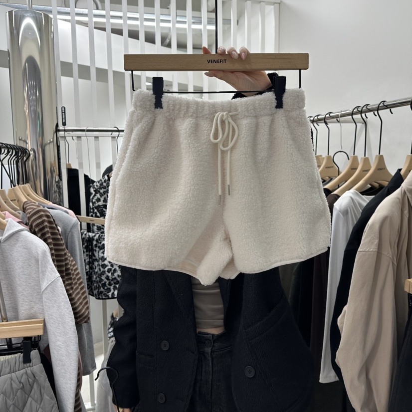 VENEFIT東大門㊣直郵女裝新款休閑熱賣人氣25秋冬推薦職業短褲VENEFIT/JENNIE短褲圖色1