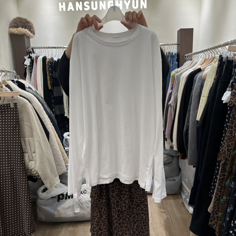 HANSUNGHYUN東大門㊣代購女裝新款職業推薦人氣休閑長袖T恤HANSUNGHYUN長袖T恤圖色1