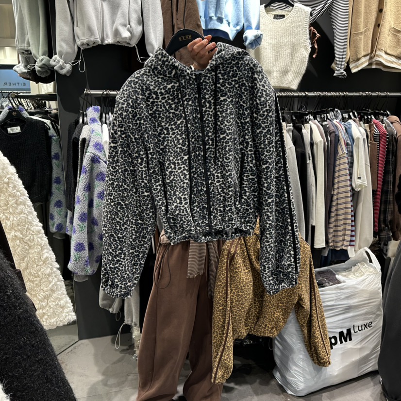 LONE STAR韓國代購㊣女士新品人氣休閑時尚熱賣職業推薦衛衣LONE STAR衛衣圖色2