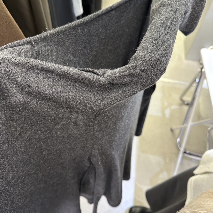 AMON東大門㊣實拍女裝新品時尚職業熱賣針織衫假兩件圓領開衫AMON針織衫