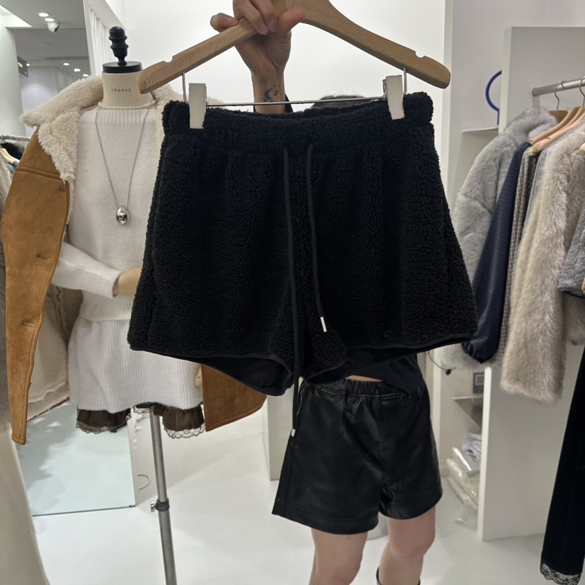 AHOY東大門㊣直郵女裝新品推薦25秋冬休閑人氣熱賣職業短褲AHOY短褲圖色4