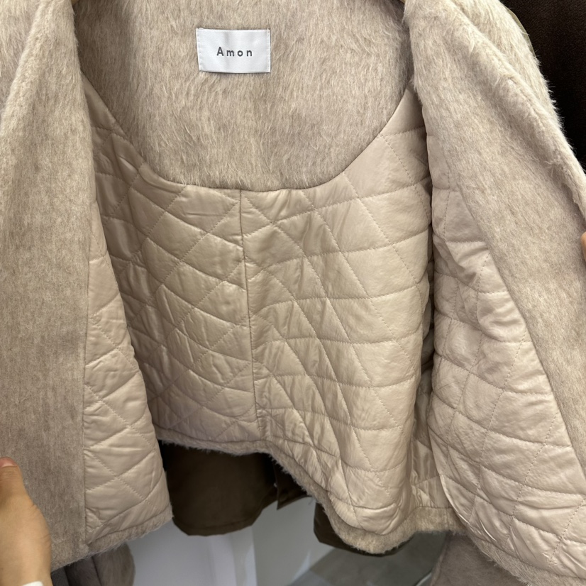 AMON韓國代購㊣女裝新款25秋冬熱賣休閑職業短款大衣含圍巾AMON短款大衣