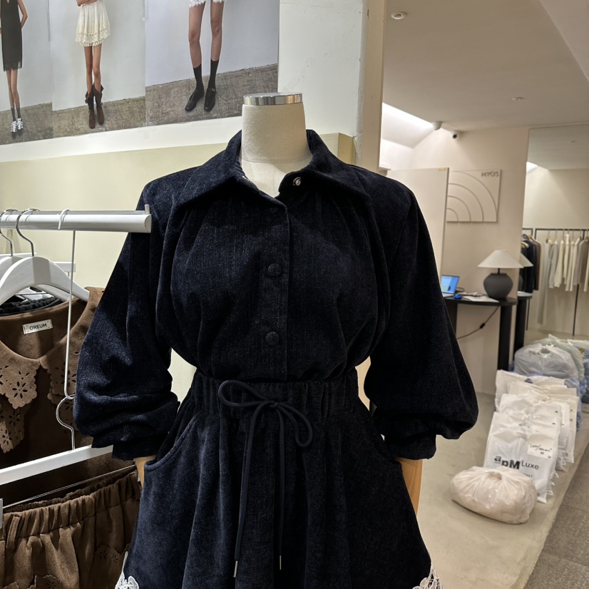 OREUM東大門㊣實拍女士新品時尚25秋冬熱賣推薦襯衫蕾絲衫褶皺OREUM襯衫/蕾絲衫圖色3深藍色