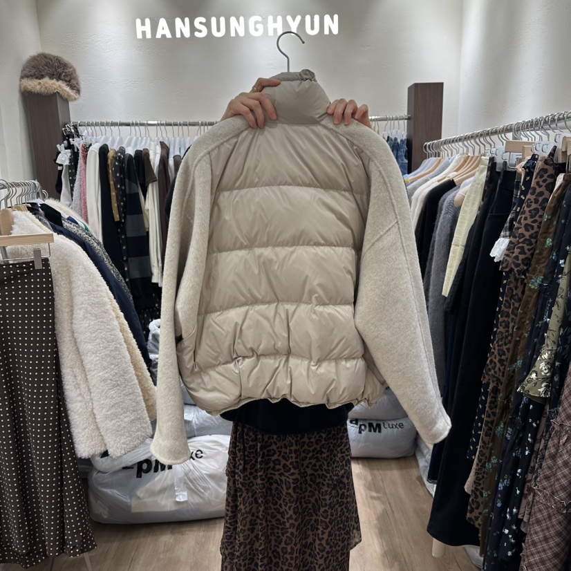 HANSUNGHYUN東大門㊣實拍女裝新品真品短款羽絨服羊毛填充鴨絨HANSUNGHYUN短款羽絨服