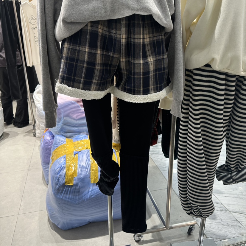 J.BALLOON韓國直郵㊣女裝新品時尚推薦25秋冬打底褲鯊魚褲保暖J.BALLOON打底褲/鯊魚褲